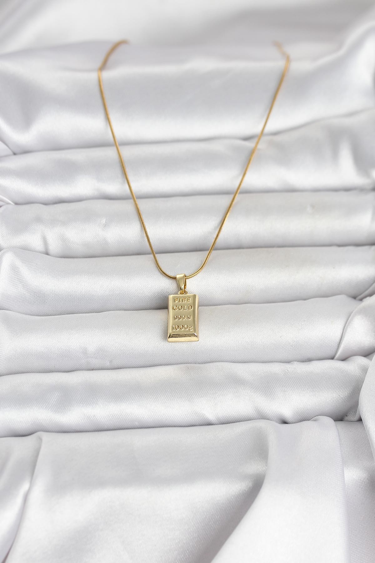 316L Çelik Zincir Gold Renk Külçe Altın Model Kadın Kolye 5886 2 316L Çelik Zincir Gold Renk Külçe Altın Model Kadın Kolye 5886 - Görsel 2