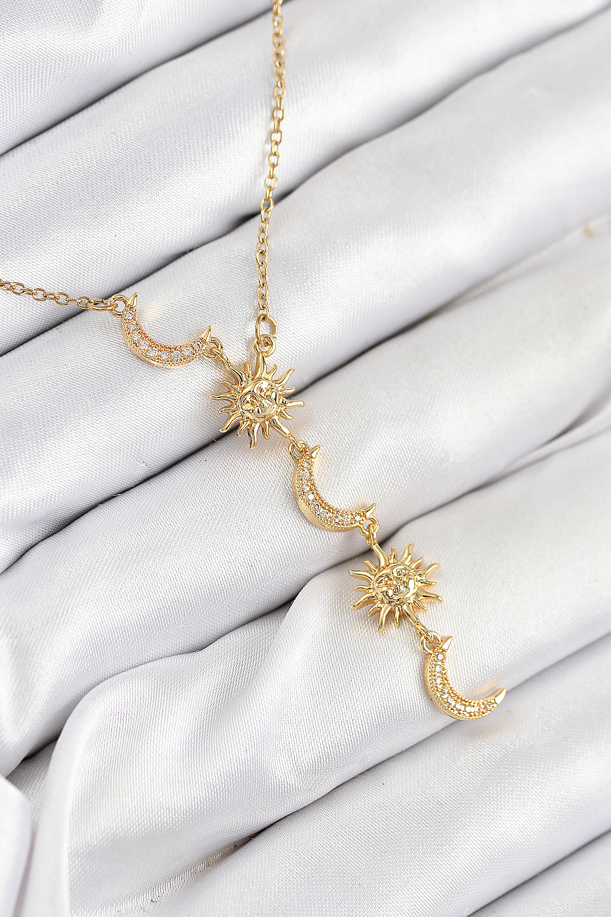 316L Çelik Zirkon Taşlı Güneş Ve Ay Model Gold Renk Kadın Kolye 5886 1 316L Çelik Zirkon Taşlı Güneş Ve Ay Model Gold Renk Kadın Kolye 5886