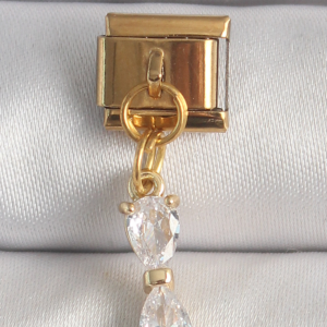 316L Çelik Gold Renk Sallantı Zirkon Taşlı Kurdele Model Nomination Charm 5886