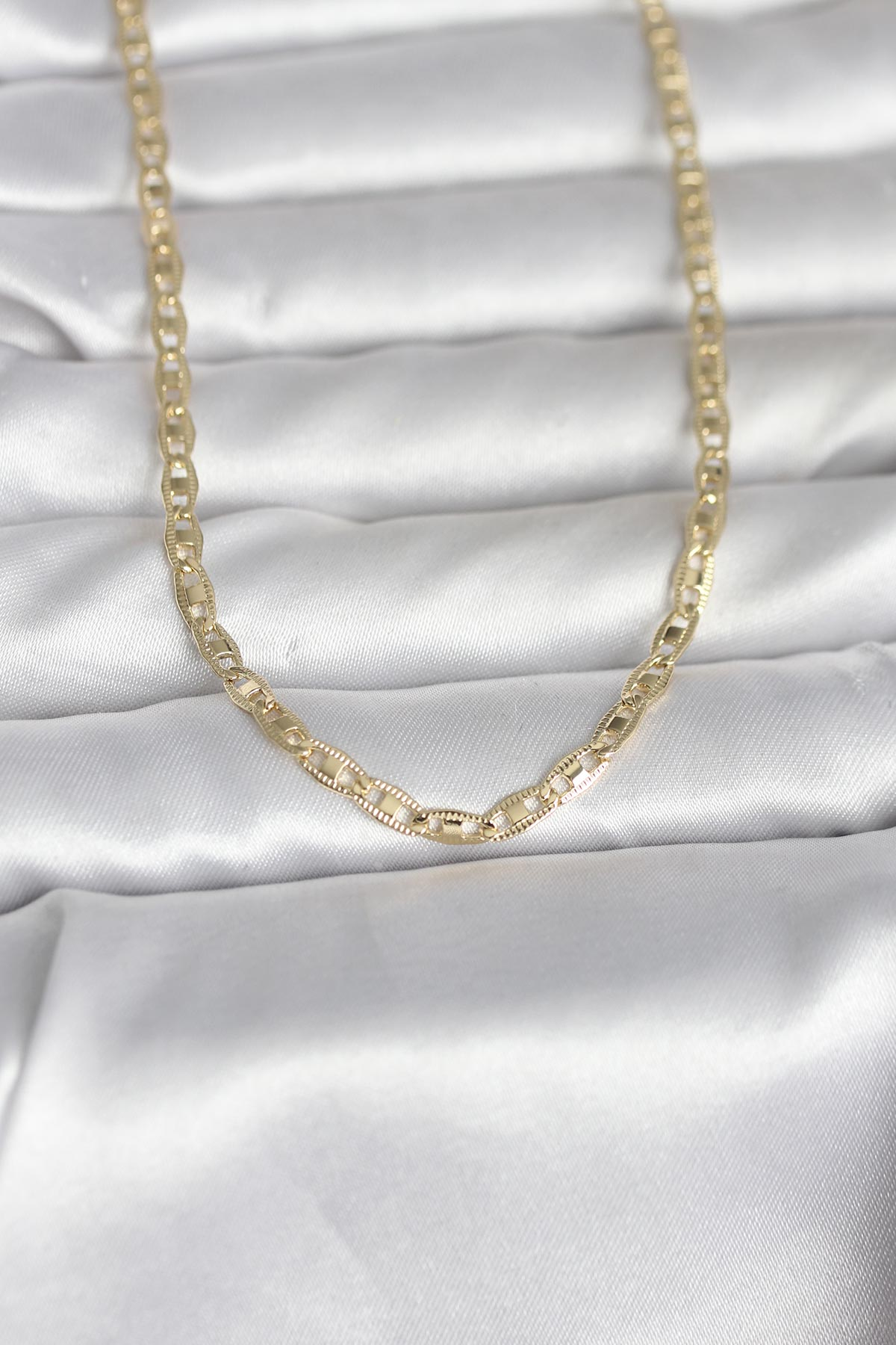 CM 14K Gold Renk Lazer Kesim Zincirli Model 60 cm Kadın Kolye 5886 1 CM 14K Gold Renk Lazer Kesim Zincirli Model 60 cm Kadın Kolye 5886