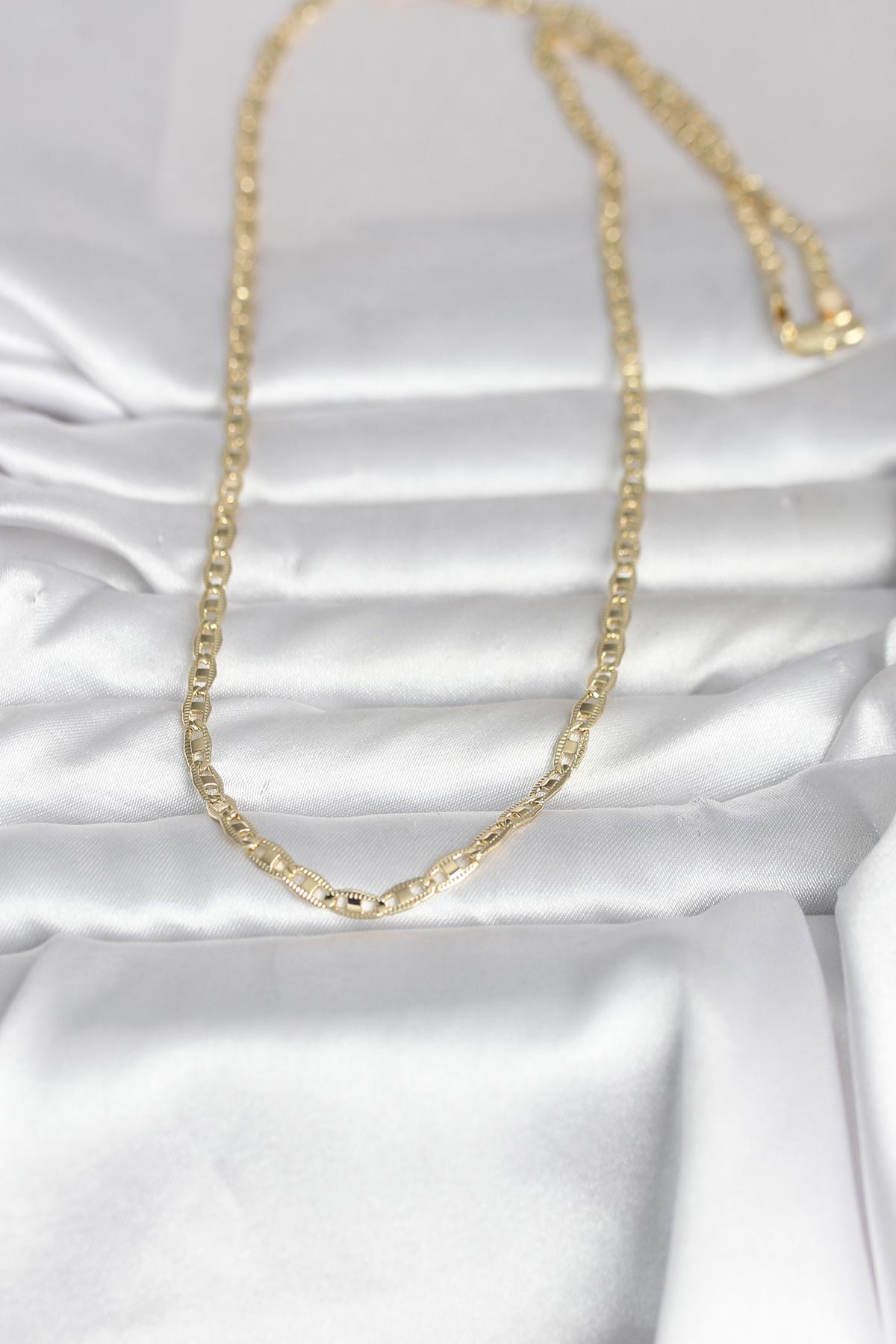 CM 14K Gold Renk Lazer Kesim Zincirli Model 60 cm Kadın Kolye 5886 2 CM 14K Gold Renk Lazer Kesim Zincirli Model 60 cm Kadın Kolye 5886 - Görsel 2