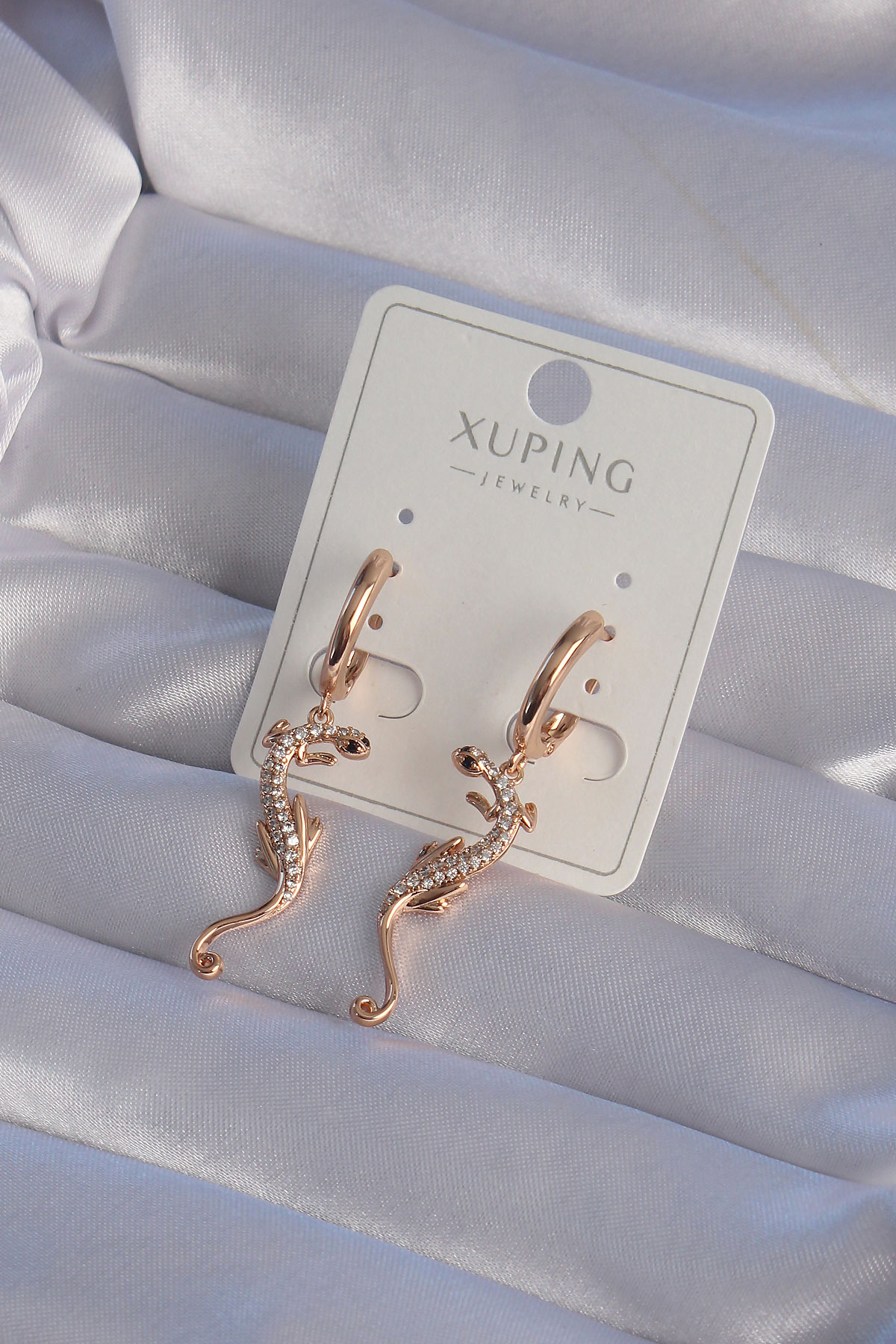 XUPİNG Rose Renk Zirkon Taşlı Kertenkele Model Halka Küpe 5886 1 XUPİNG Rose Renk Zirkon Taşlı Kertenkele Model Halka Küpe 5886