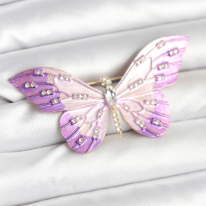Lila Renk Kelebek Model Broş 5886
