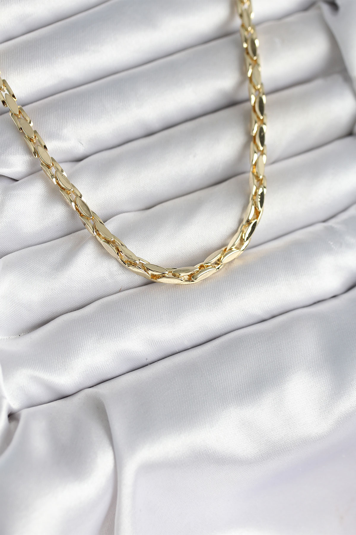 Pirinç Gold Renk 60 cm Zincir Kadın Kolye 5886 1 Pirinç Gold Renk 60 cm Zincir Kadın Kolye 5886