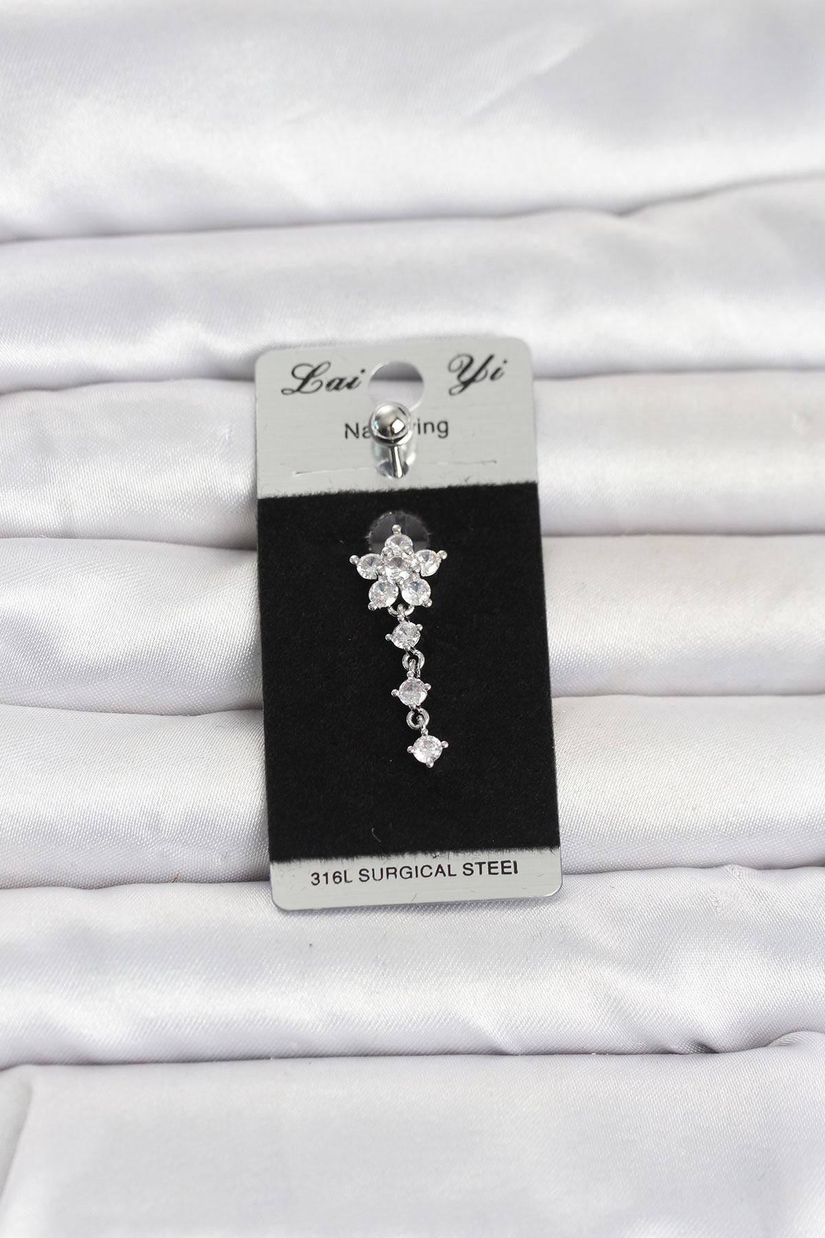 316L Cerrahi Çelik Sallantılı Çiçek Model Göbek Piercing 5886 1 316L Cerrahi Çelik Sallantılı Çiçek Model Göbek Piercing 5886
