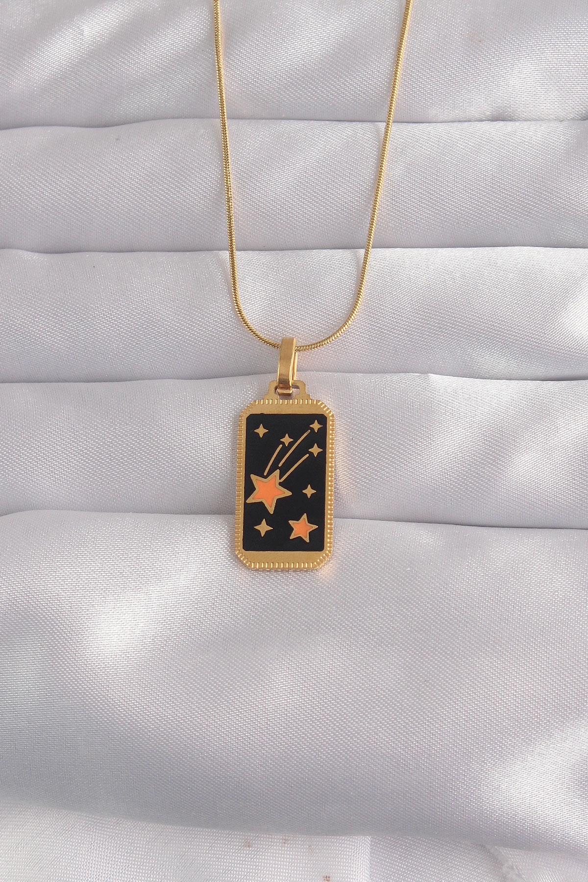 316L Çelik Gold Renk Siyah Mineli Yıldız Figür Tarot Kolye 5886 1 316L Çelik Gold Renk Siyah Mineli Yıldız Figür Tarot Kolye 5886