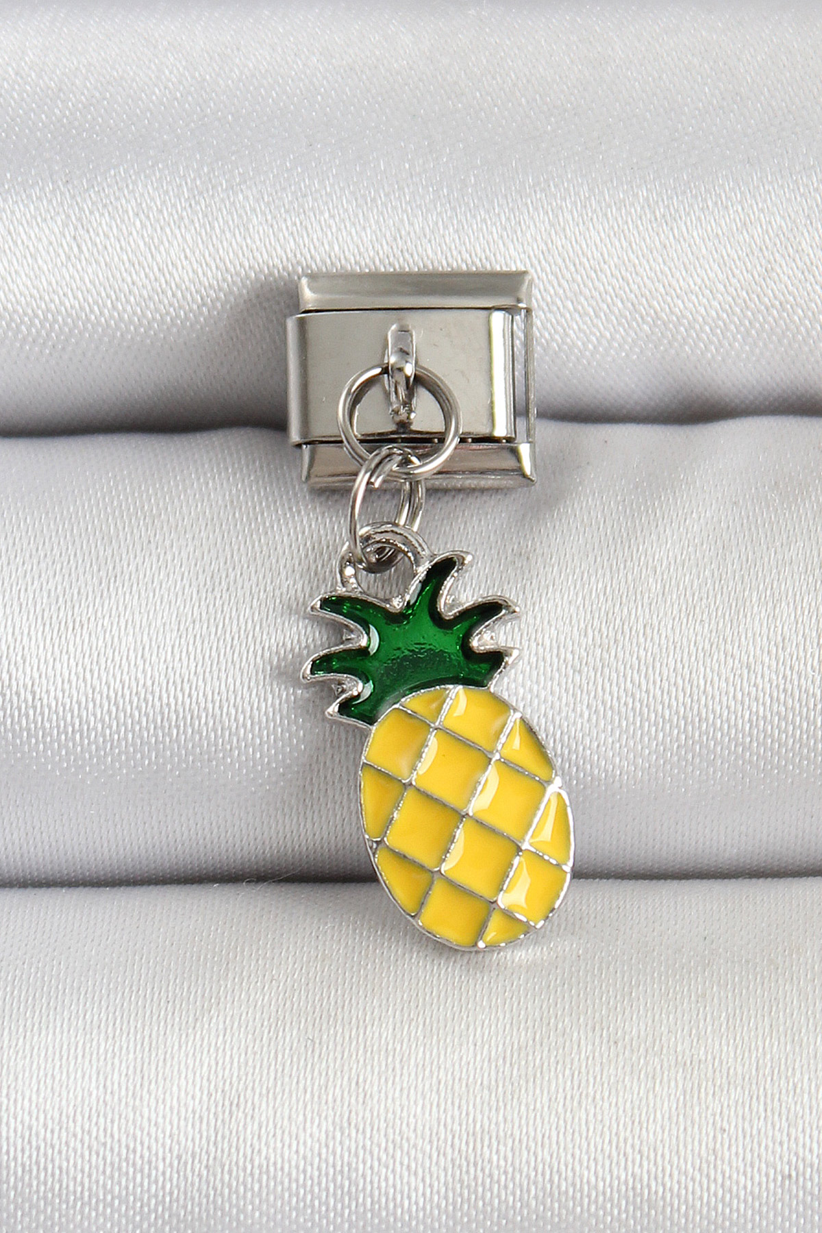 316L Çelik Gümüş Renk Ananas Model Nomination Charm 5886 1 316L Çelik Gümüş Renk Ananas Model Nomination Charm 5886
