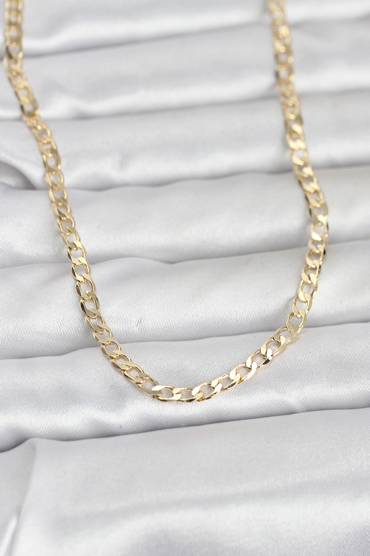 CM 14K Gold Renk Zincir Model 60 cm Kadın Kolye 5886 1 CM 14K Gold Renk Zincir Model 60 cm Kadın Kolye 5886