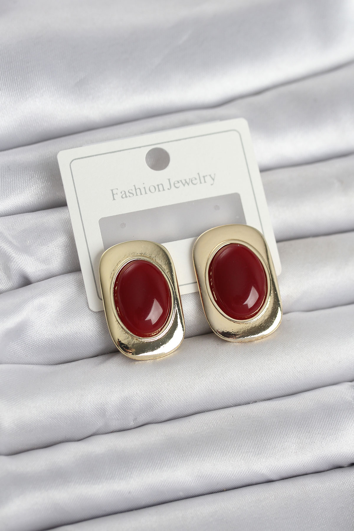 Bordo Renk Kare Model Vintage Kadın Küpe 5886 2 Bordo Renk Kare Model Vintage Kadın Küpe 5886 - Görsel 2