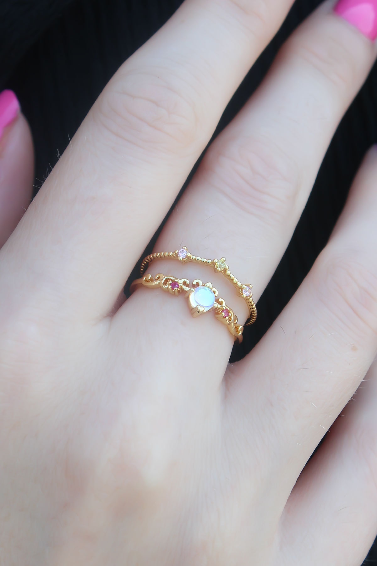 Gold Renk Zirkon Taşlı Taç Model Kadın Yüzük 5886 3 Gold Renk Zirkon Taşlı Taç Model Kadın Yüzük 5886 - Görsel 3