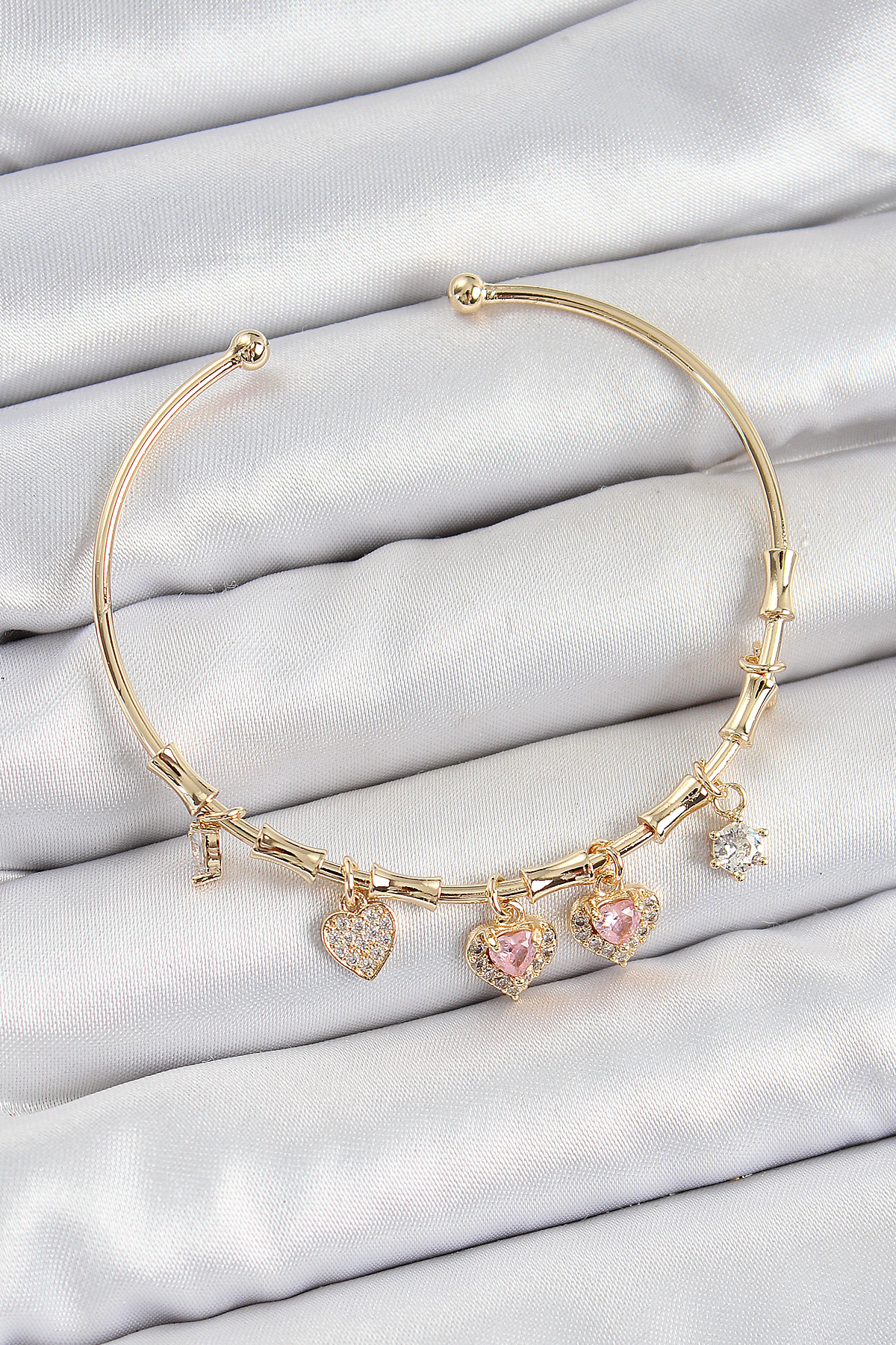 Pirinç Zirkon Taşlı Pembe Kalp Model Gold Renk Charm Bileklik 5886 1 Pirinç Zirkon Taşlı Pembe Kalp Model Gold Renk Charm Bileklik 5886