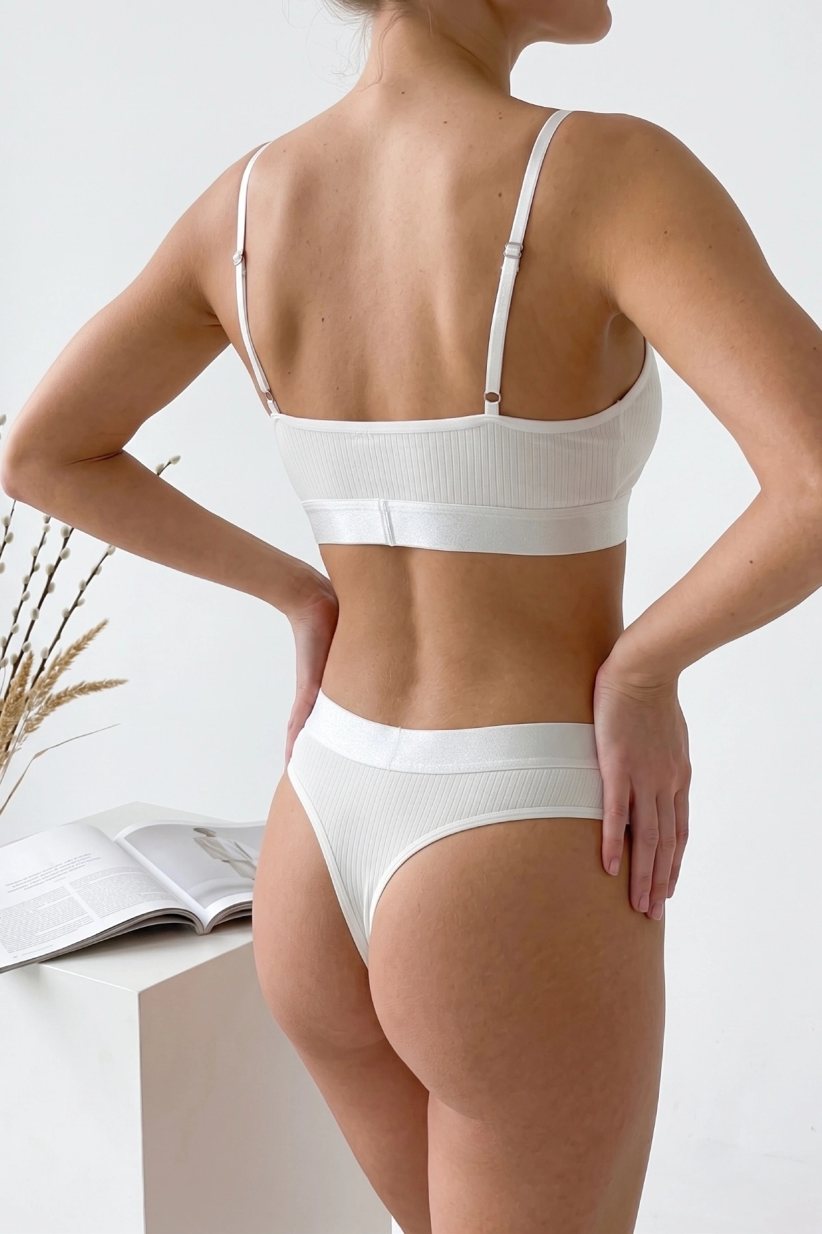 Kadın Ekru Çıkarılabilir Pedli Fitilli Dantelli Bralet Takımı 2 Kadın Ekru Çıkarılabilir Pedli Fitilli Dantelli Bralet Takımı - Görsel 2
