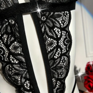 Kadın Seksi Dantelli İç Çamaşırı
