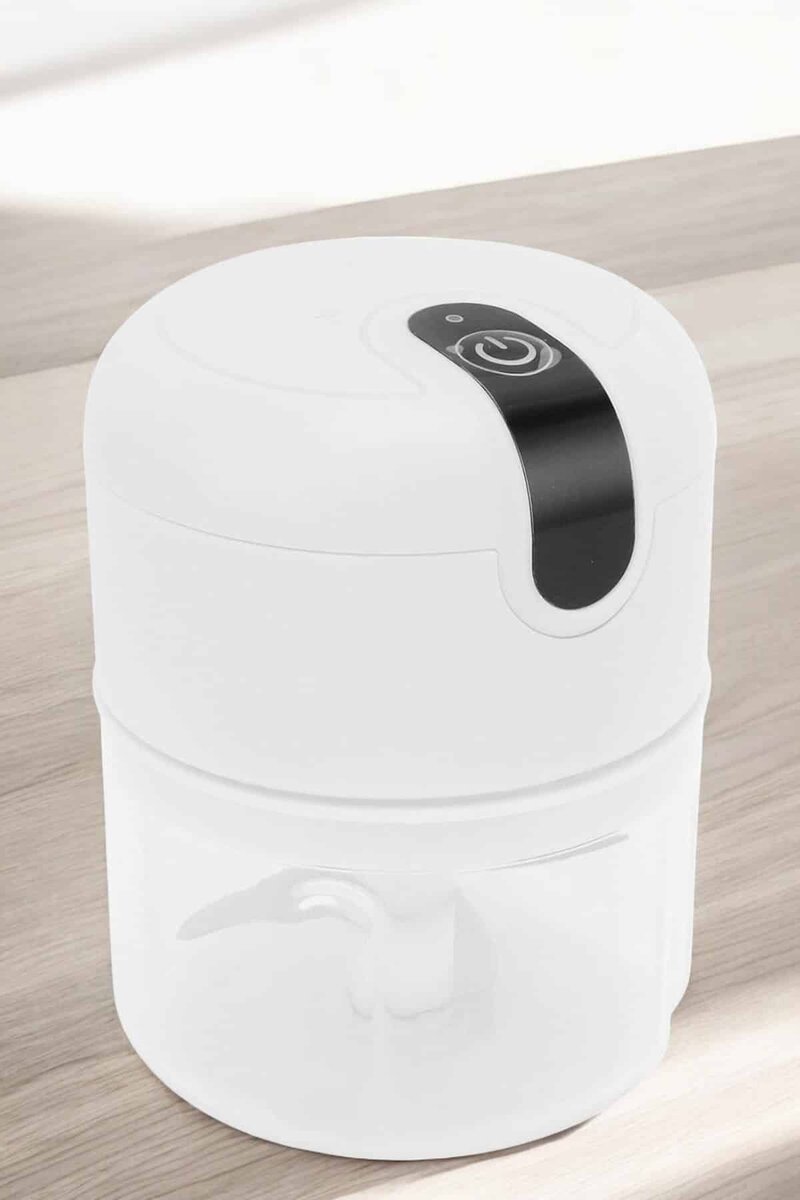 El Rondosu Mini Şarjlı Doğrayıcı Taşınabilir 250 ml 3 El Rondosu Mini Şarjlı Doğrayıcı Taşınabilir 250 ml - Görsel 3