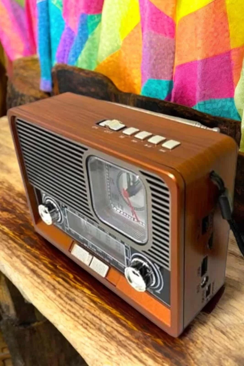 Ahşap Görünümlü Retro Bluetooth Radyo USBAUX Ve SD Kart Girişli 3 Ahşap Görünümlü Retro Bluetooth Radyo USBAUX Ve SD Kart Girişli - Görsel 3