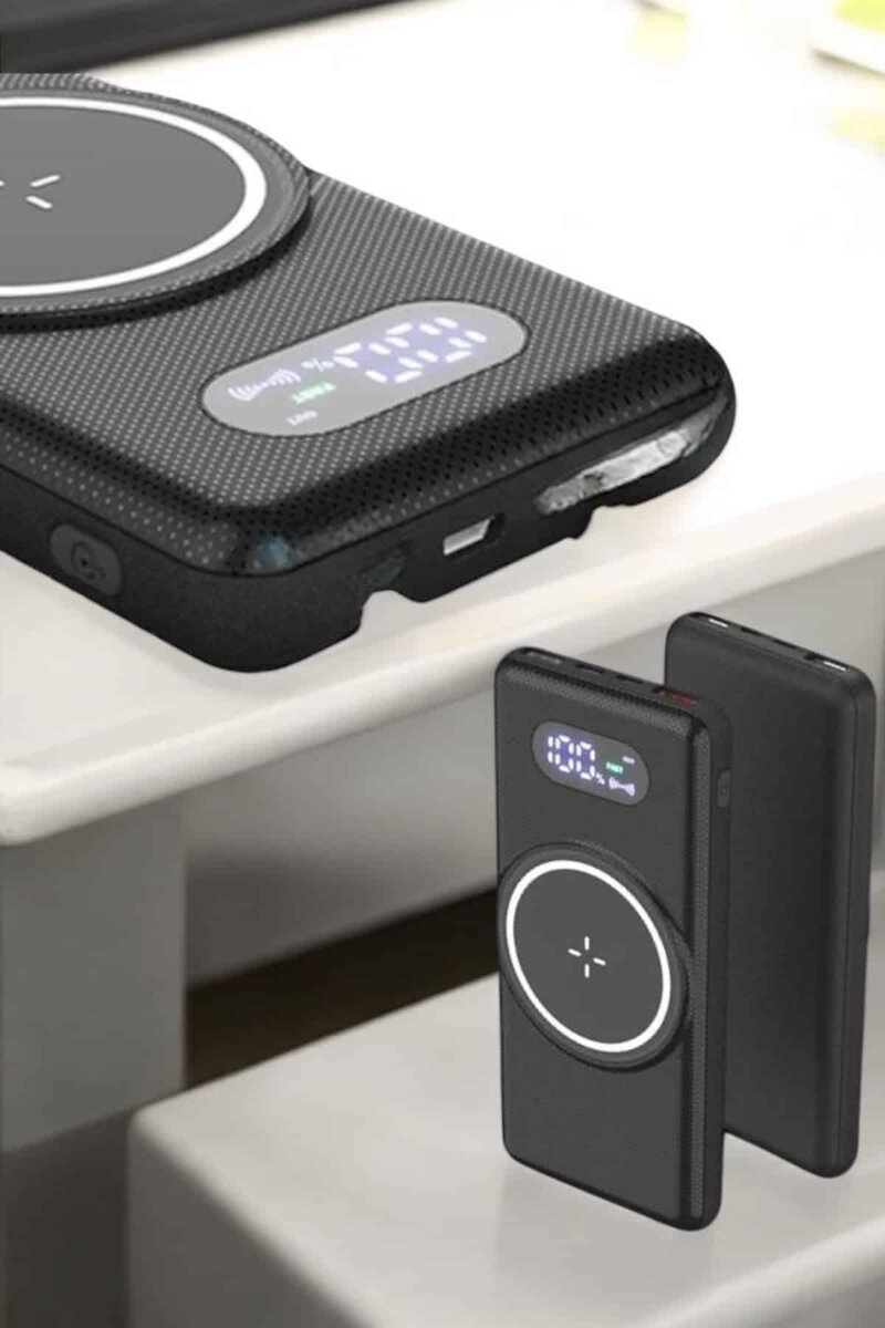Powerbank Taşınabilir 10.000 Mah Hızlı Şarj Dijital Göstergeli 1 Powerbank Taşınabilir 10.000 Mah Hızlı Şarj Dijital Göstergeli