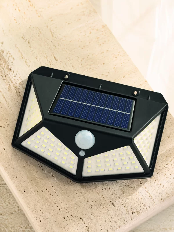 Güneş Enerjisi ile Şarj Olan Hareket Sensörlü 3 Modlu LED Dış Mekan Duvar Aydınlatması 3 Güneş Enerjisi ile Şarj Olan Hareket Sensörlü 3 Modlu LED Dış Mekan Duvar Aydınlatması - Görsel 3