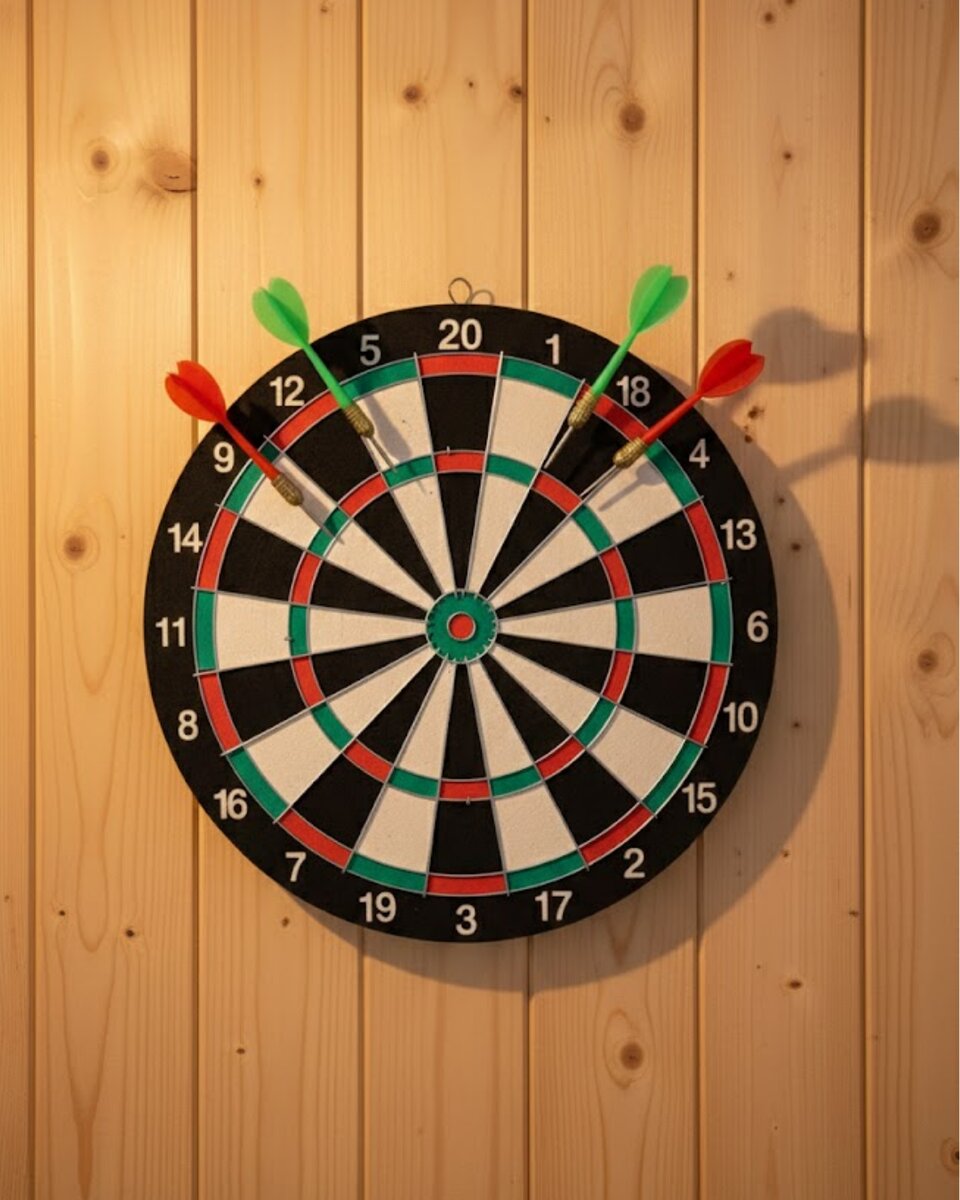 Ev ve Ofis İçin 17 İnç Dart Tahtası Seti 4 Adet Dart Oku Dahil 1 Ev ve Ofis İçin 17 İnç Dart Tahtası Seti 4 Adet Dart Oku Dahil