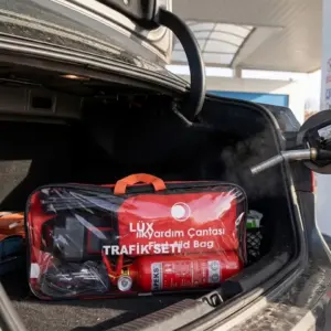 Acil Durum Trafik Seti Reflektör Yangın Tüpü ve Güvenlik Ekipmanları