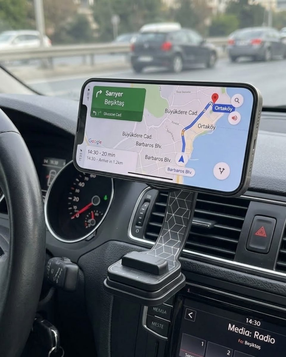 Dashboard Manyetik Telefon Tutucu Ayarlanabilir Telefon Standı 1 Dashboard Manyetik Telefon Tutucu Ayarlanabilir Telefon Standı