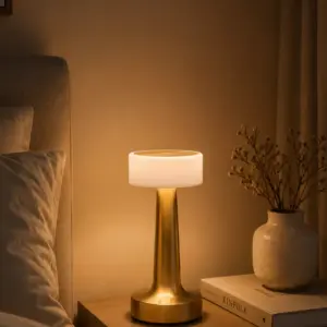 Gold Kare LED Masa Lambası Şarjlı Dimmer Kontrollü Dekoratif Işık