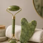 Jade Roller ve Gua Sha Taşı Yüz Bakım Masaj Seti