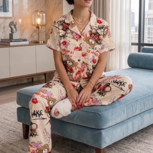 Ekru Ayıcık Desenli Kısa Kollu Gömlek Yaka Milan Kumaş Kadın Pijama Takımı