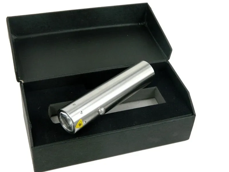 F Bk30 Paslanmaz Metal El Feneri - Pilli, Kutulu, Sellektörlü 1 F Bk30 Paslanmaz Metal El Feneri - Pilli, Kutulu, Sellektörlü