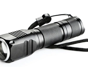 F.b.ı F-82 T6 Led Zoomlu 2000 Lm Yüksek Işık Şarjlı El Feneri