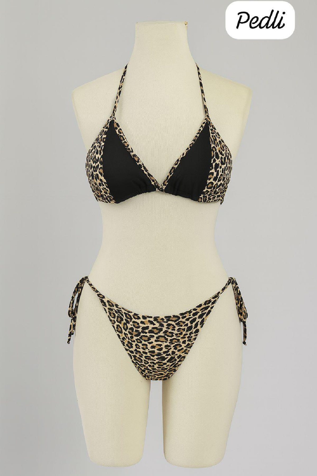 Kadın Siyah ve Leopar Detaylı Yandan Bağlamalı Bikini Takımı 1 Kadın Siyah ve Leopar Detaylı Yandan Bağlamalı Bikini Takımı