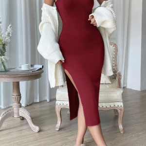 Kadın Bordo Yırtmaçlı Diz Altı Vücüdu Saran Gecelik H110446