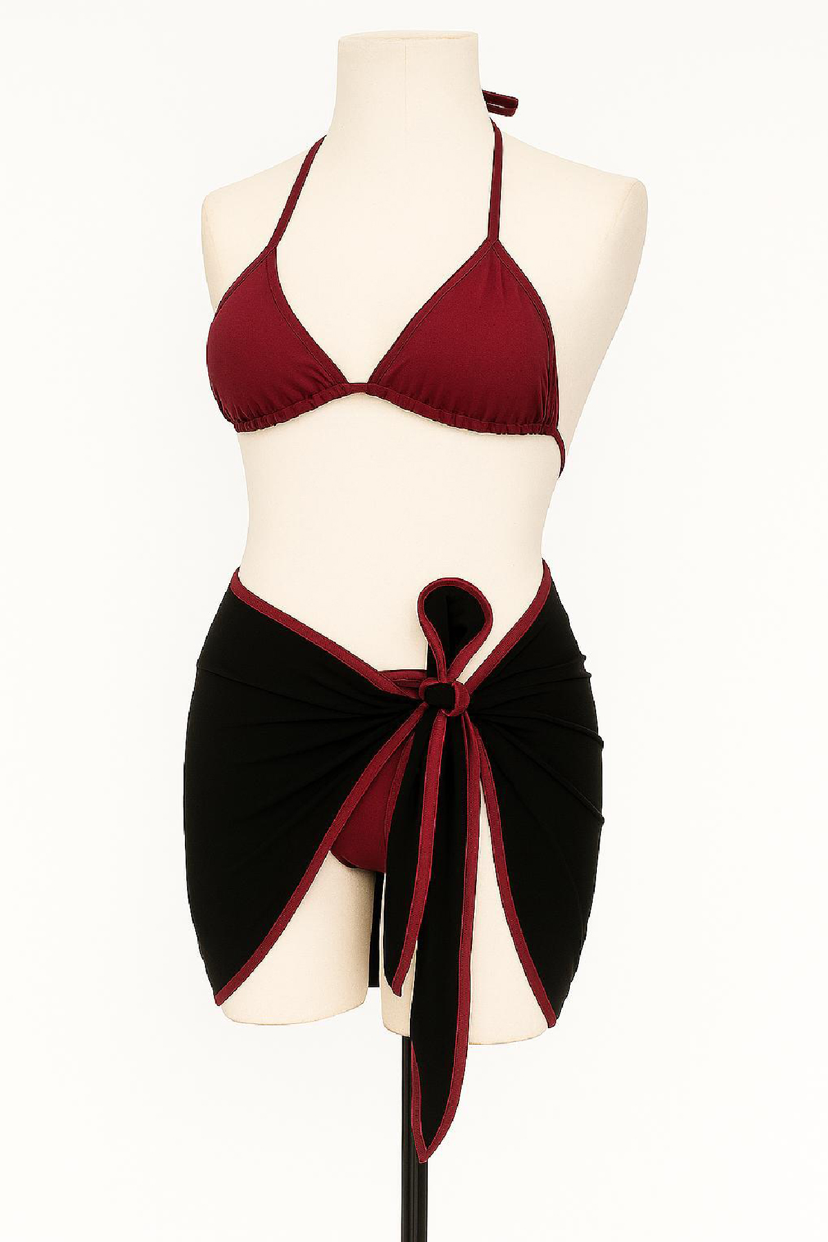 Kadın Bordo Siyah Pareolu Yandan ve Boyundan Bağlamalı 3'lü Bikini Takımı 2 Kadın Bordo Siyah Pareolu Yandan ve Boyundan Bağlamalı 3'lü Bikini Takımı - Görsel 2