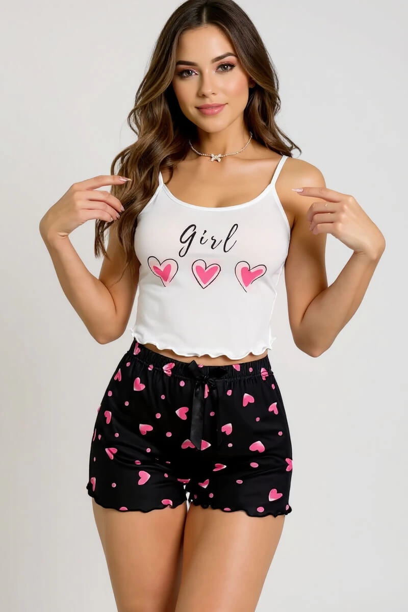 Kalp Desenli Askılı Şortlu Pijama Takımı 1 Kalp Desenli Askılı Şortlu Pijama Takımı