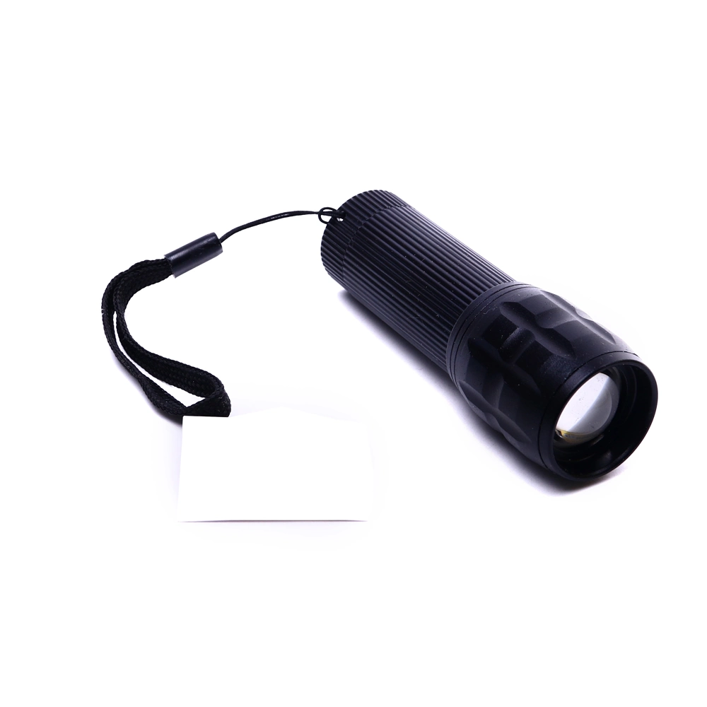 Super Zoomlu El Feneri Wt-050 1 Super Zoomlu El Feneri Wt-050