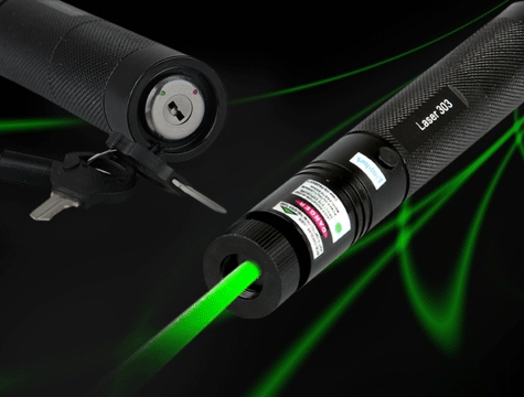 Yeşil Şarjlı Lazer Pointer 2000mw (yakıcı) 1 Yeşil Şarjlı Lazer Pointer 2000mw (yakıcı)