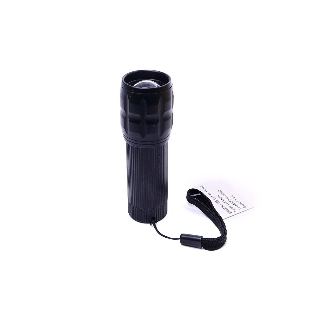 Zoom Odaklamalı El Feneri Bm-309 2 Zoom Odaklamalı El Feneri Bm-309 - Görsel 2